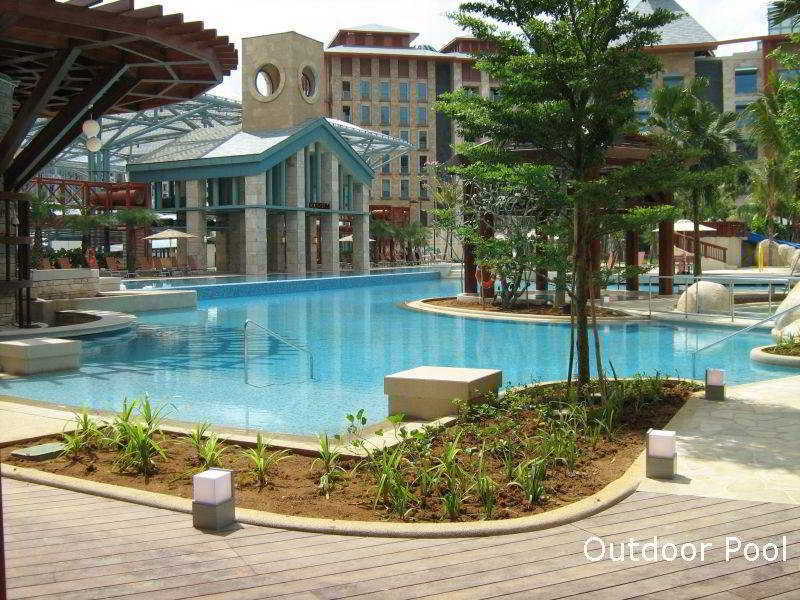 Resorts World Sentosa - Hotel Singapur Dış mekan fotoğraf Outdoor Pool