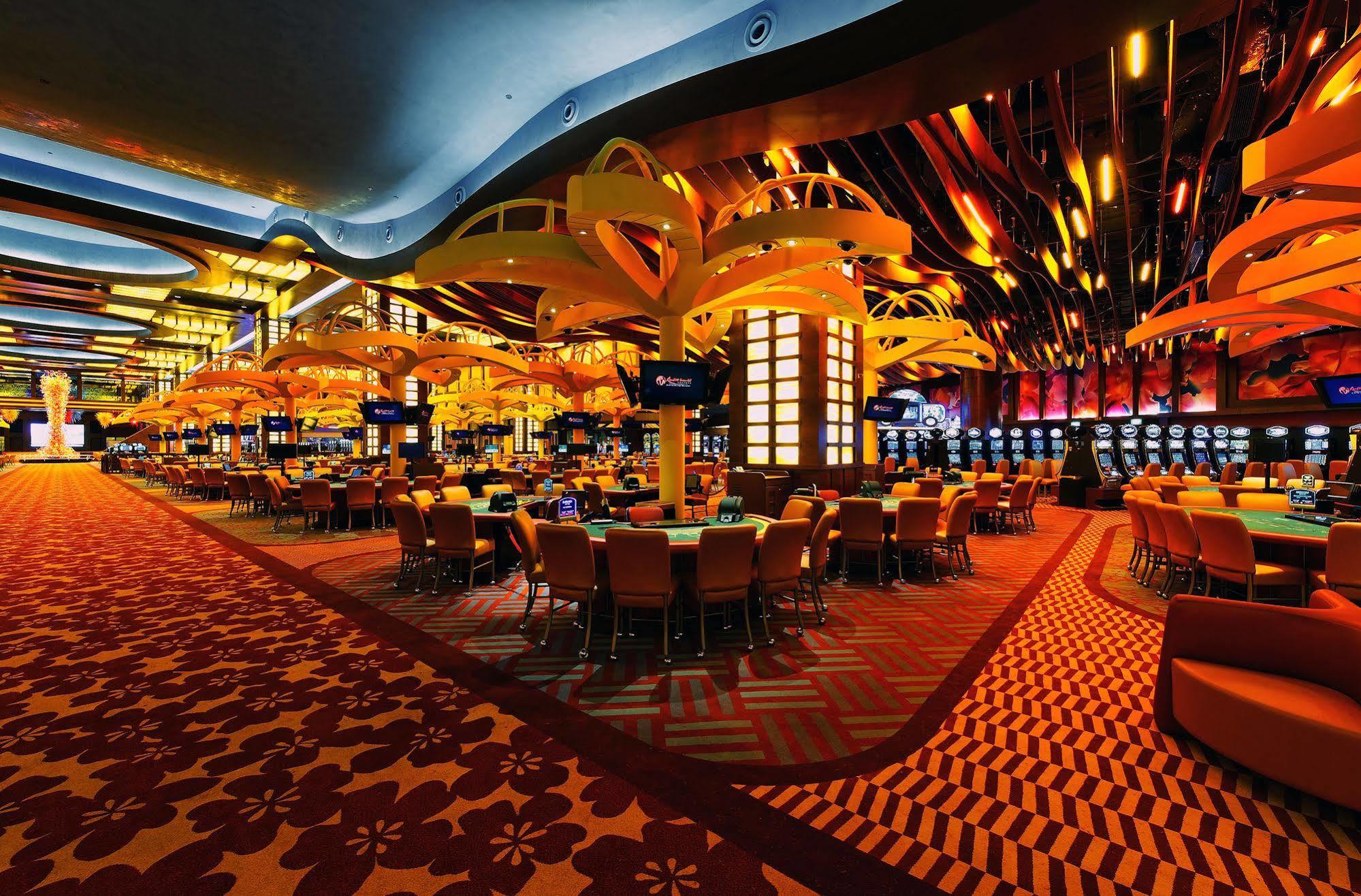 Resorts World Sentosa - Hotel Singapur Dış mekan fotoğraf Casino floor